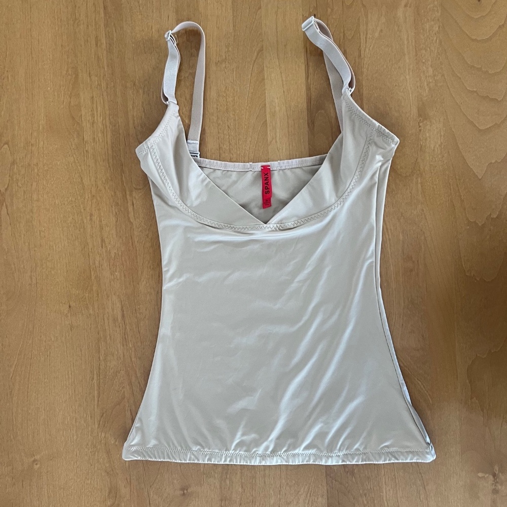 SPANX Slimplicity Camisole Open-Bust Boost Shapewear ,Women's Medium, Nude